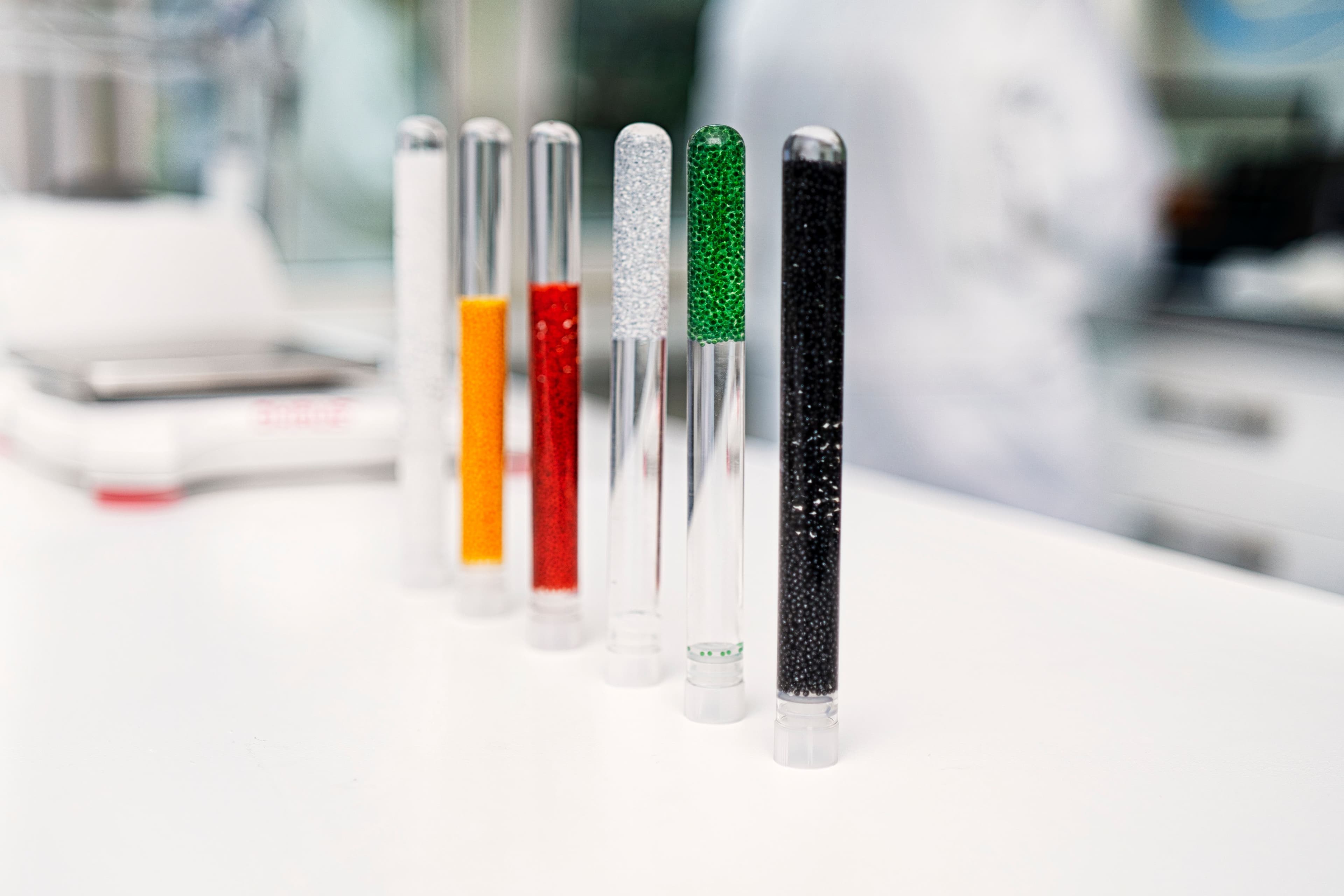 Bron foto: IamFluidics detail microdeeltjes