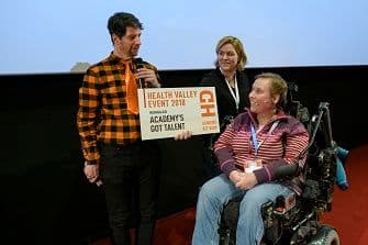 Hanneke Deenen ontvangt prijs